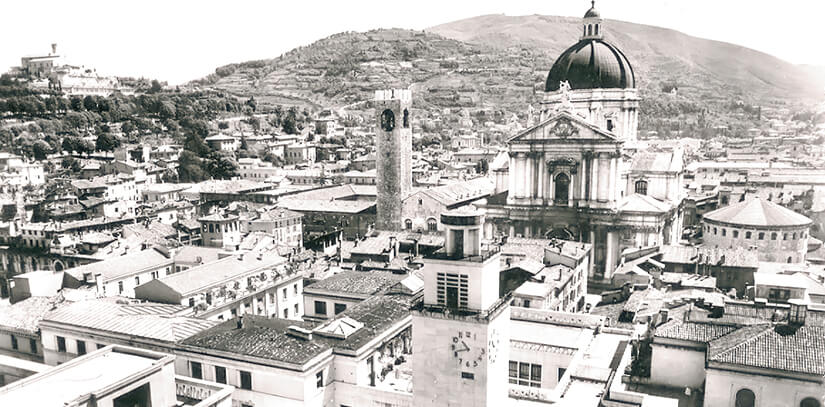 foto brescia centro storico duomo castello dall'alto